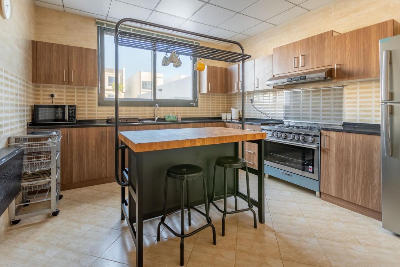 Al Dana Sea View Villa Ель-Фуджайра Екстер'єр фото