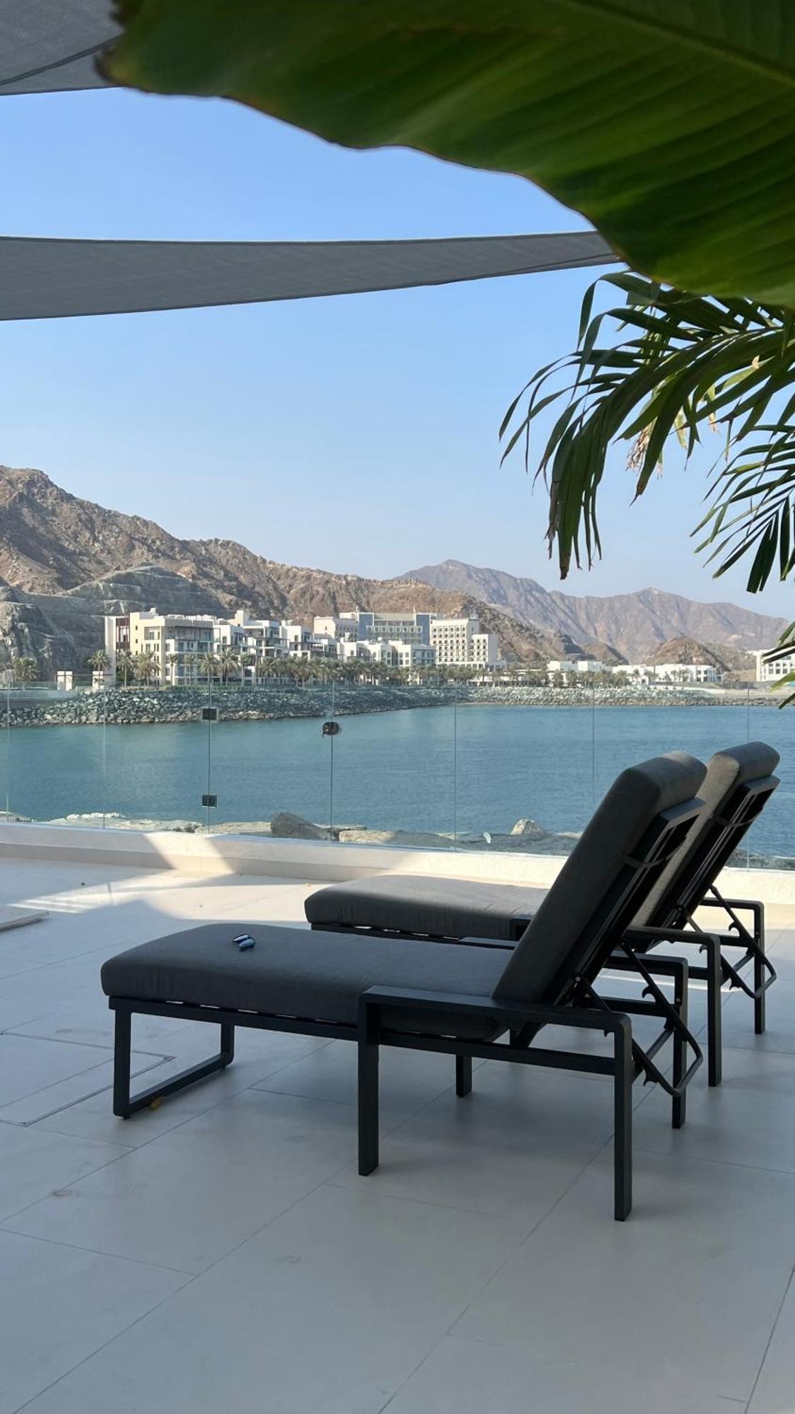 Al Dana Sea View Villa Ель-Фуджайра Екстер'єр фото