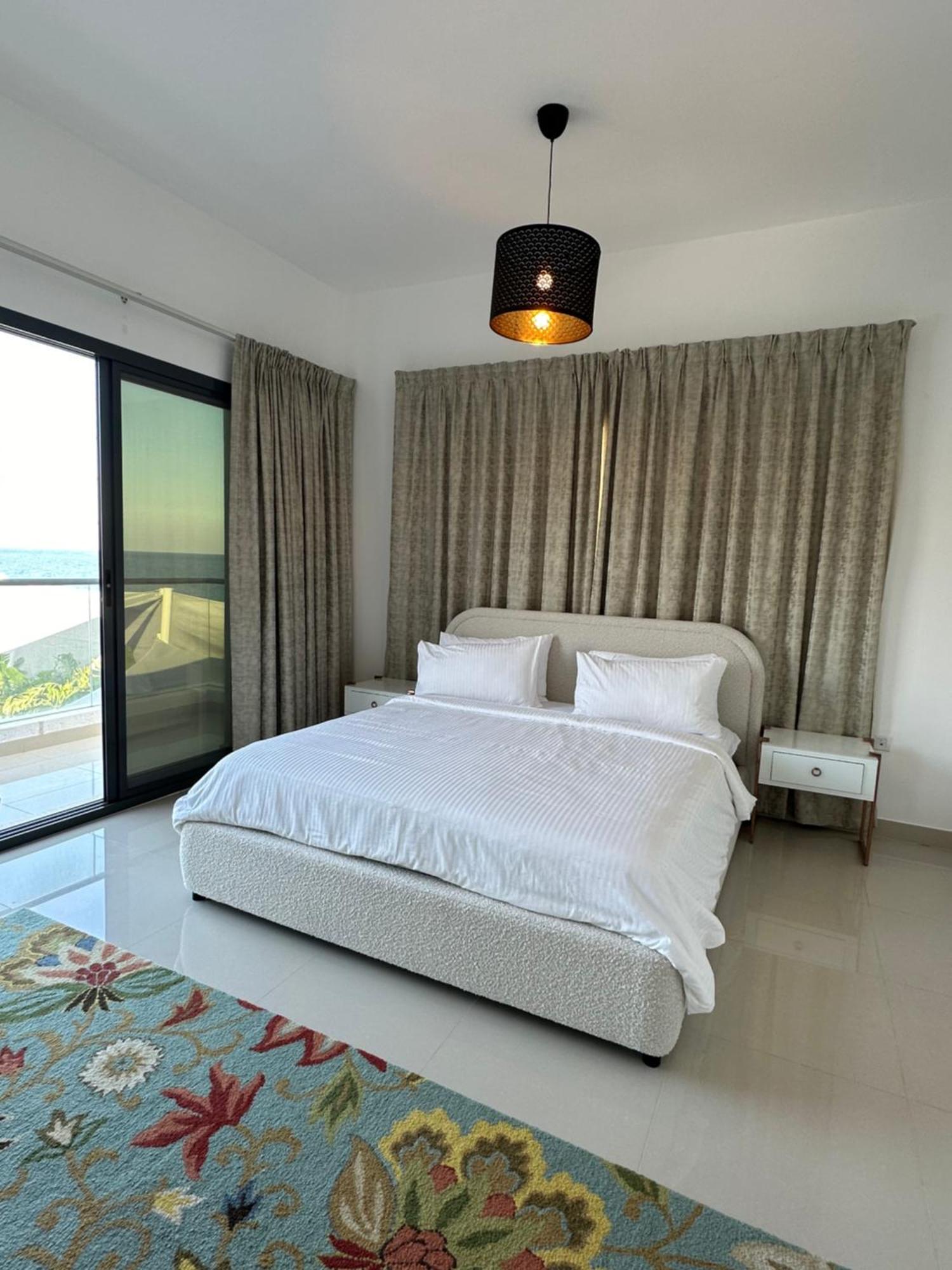 Al Dana Sea View Villa Ель-Фуджайра Екстер'єр фото